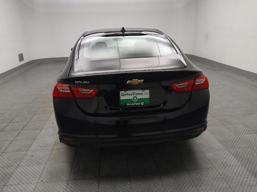Mosaic Black Metallic 2020 Chevrolet Malibu 1LS