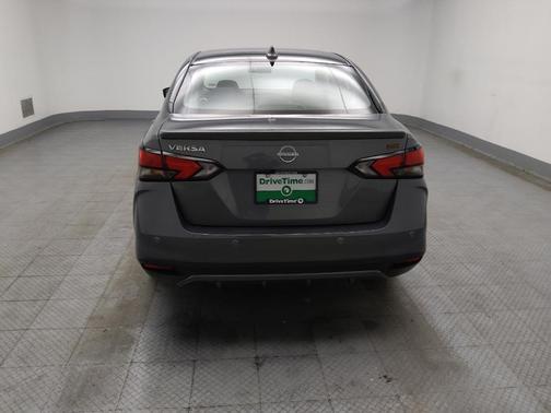 2023 Nissan Versa 1.6 S