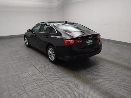 Mosaic Black Metallic 2024 Chevrolet Malibu FWD 1LT