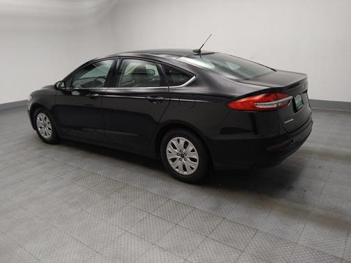 2019 Ford Fusion S