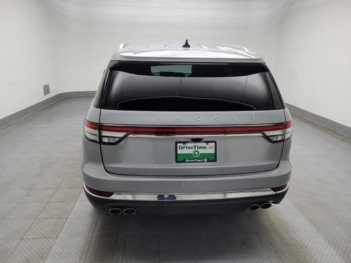 2022 Lincoln Aviator Standard AWD