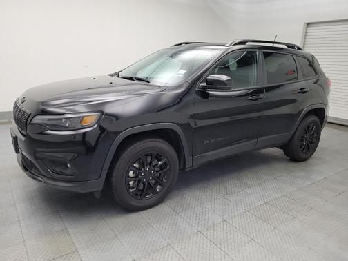 2023 Jeep Cherokee Altitude