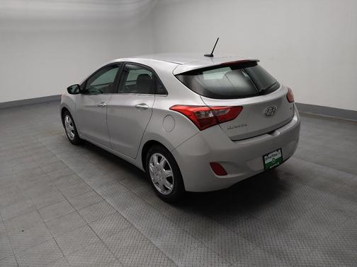 2017 Hyundai Elantra GT Base