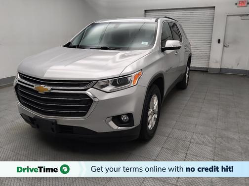 Silver Ice Metallic 2019 Chevrolet Traverse LT Cloth