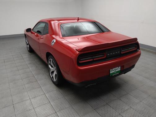 2015 Dodge Challenger SXT Plus