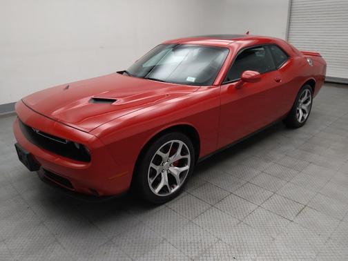 2015 Dodge Challenger SXT Plus