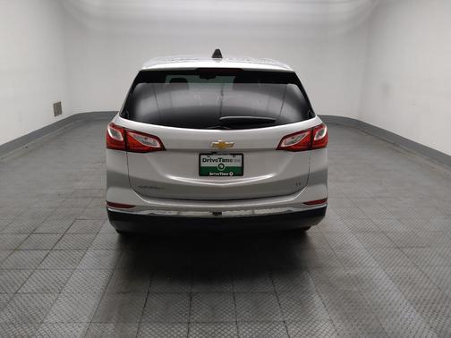 Silver Ice Metallic 2020 Chevrolet Equinox 1LT