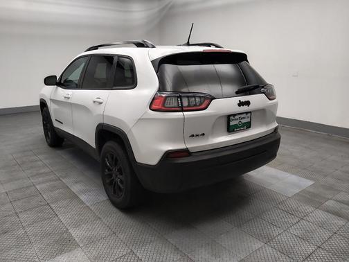 Bright White Clearcoat 2023 Jeep Cherokee Altitude