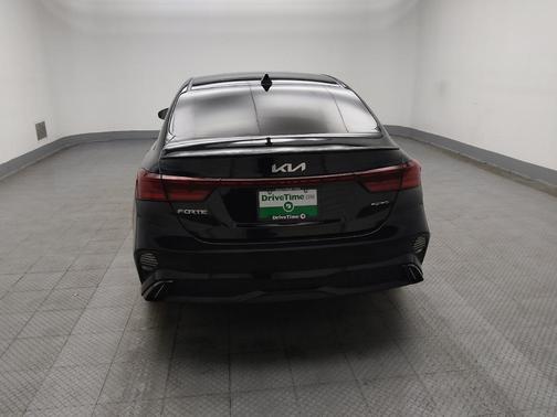 Aurora Black 2023 Kia Forte GT-Line