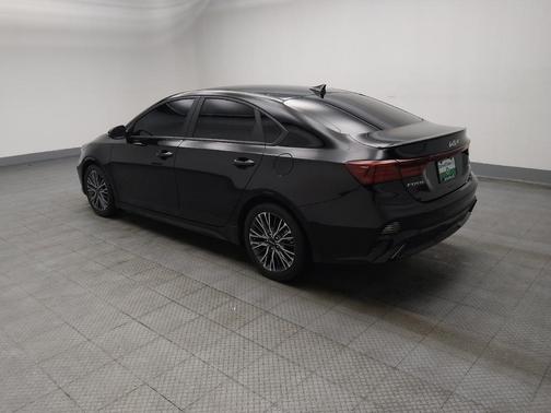 Aurora Black 2023 Kia Forte GT-Line