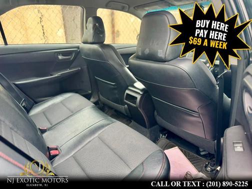 2017 Toyota Camry SE