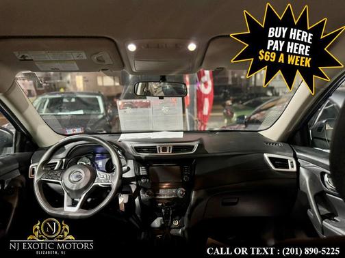 2018 Nissan Rogue SV