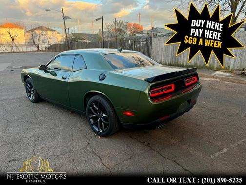 2020 Dodge Challenger SXT