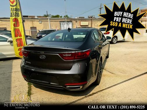 2018 Kia Cadenza Technology