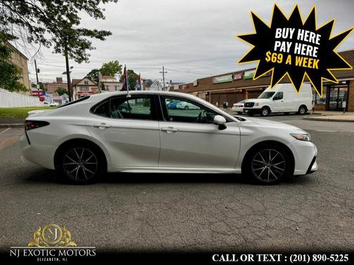 2021 Toyota Camry SE Nightshade