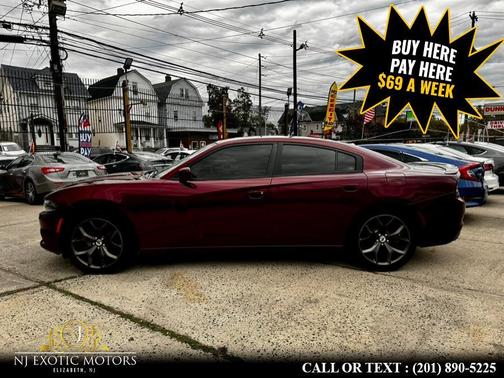2017 Dodge Charger SXT