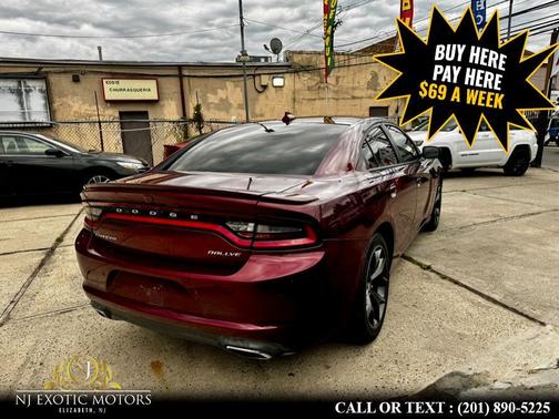 2017 Dodge Charger SXT