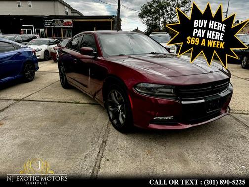 2017 Dodge Charger SXT