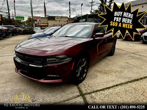 2017 Dodge Charger SXT