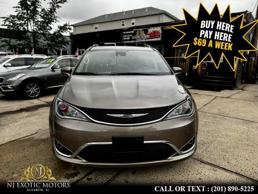 2018 Chrysler Pacifica Touring-L