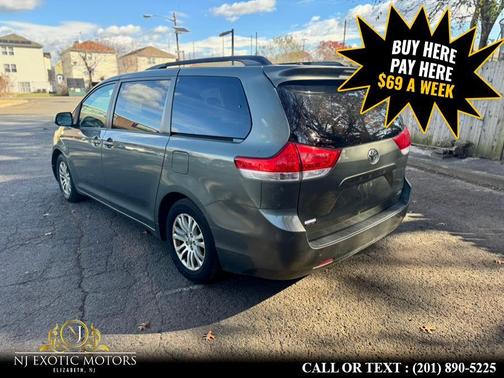 2011 Toyota Sienna XLE