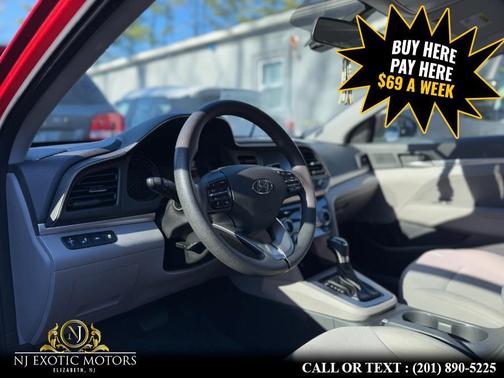 2019 Hyundai ELANTRA SEL