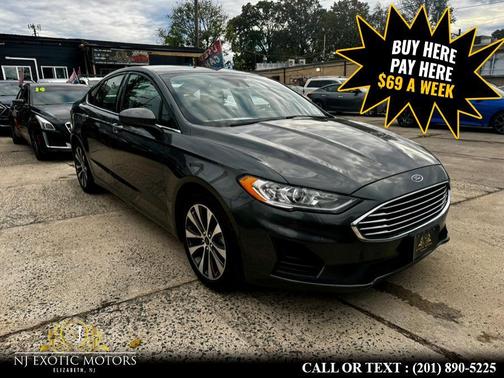 2020 Ford Fusion SE