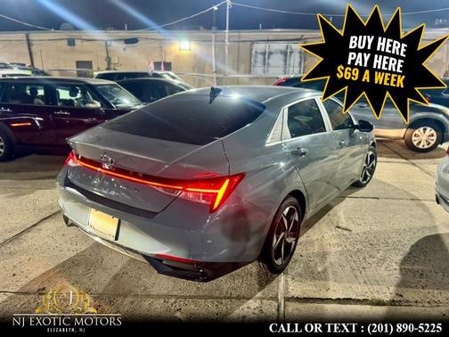 2021 Hyundai ELANTRA SEL