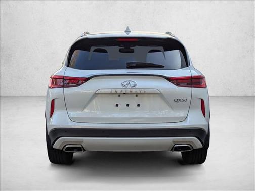 2021 INFINITI QX50 LUXE