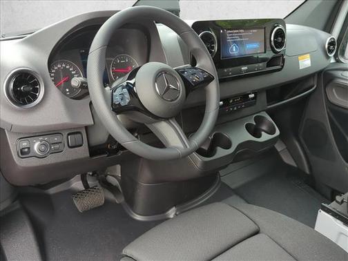 Arctic White 2026 Mercedes-Benz Sprinter 2500 Standard Roof