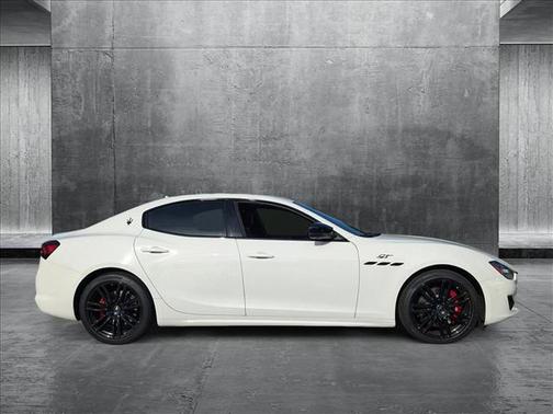 2022 Maserati Ghibli GT