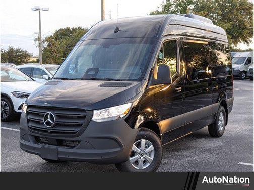 2025 Mercedes-Benz Sprinter 2500 Standard Roof