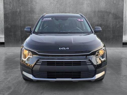 2024 Kia Niro LX