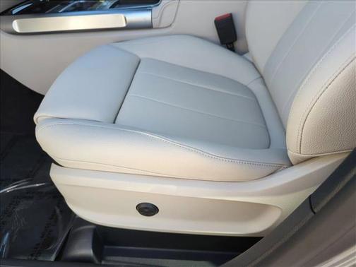 Mountain Grey Metallic 2026 Mercedes-Benz GLB 250 Base