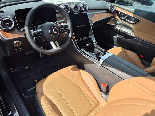 Obsidian Black Metallic 2026 Mercedes-Benz CLE 300 4MATIC Coupe
