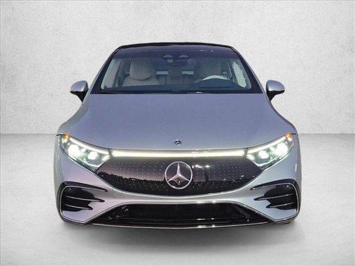 Cirrus Silver Metallic 2023 Mercedes-Benz EQS 580 4MATIC