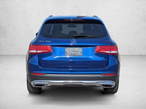 2018 Mercedes-Benz GLC 300 Base