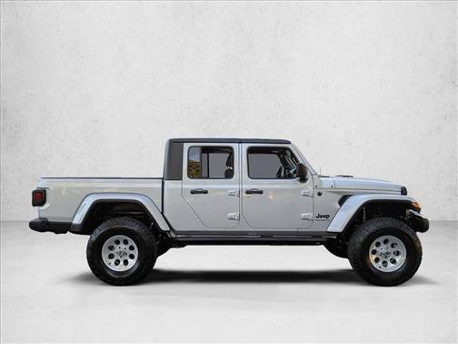 2023 Jeep Gladiator Sport S