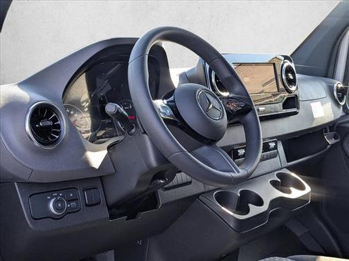 2026 Mercedes-Benz Sprinter 2500 High Roof