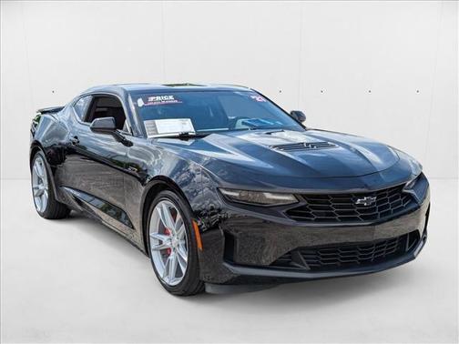 2021 Chevrolet Camaro RWD Coupe LT1
