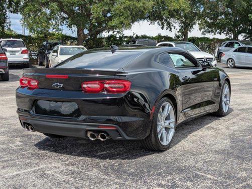 2021 Chevrolet Camaro RWD Coupe LT1
