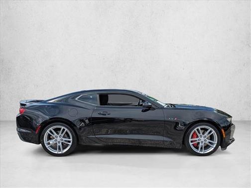 2021 Chevrolet Camaro RWD Coupe LT1
