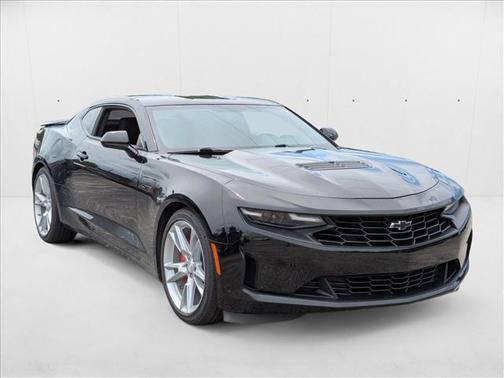 2021 Chevrolet Camaro RWD Coupe LT1