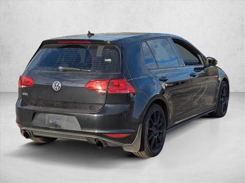 2017 Volkswagen Golf GTI 2.0T S 4-Door