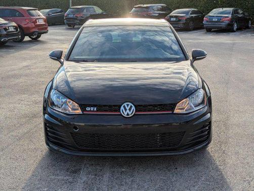 2017 Volkswagen Golf GTI 2.0T S 4-Door