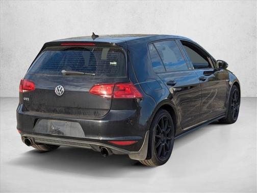 2017 Volkswagen Golf GTI 2.0T S 4-Door