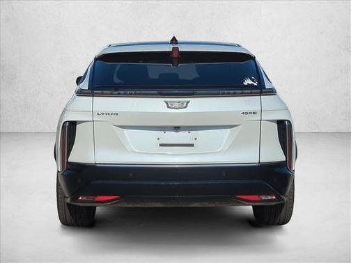 Crystal White Tricoat 2024 Cadillac LYRIQ Luxury