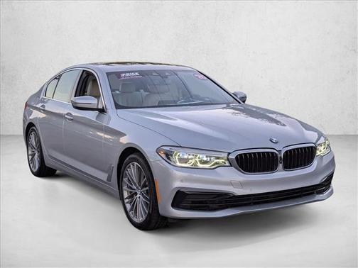 2020 BMW 530 530i