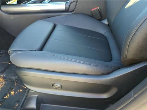Night Black 2026 Mercedes-Benz GLA 250 4MATIC