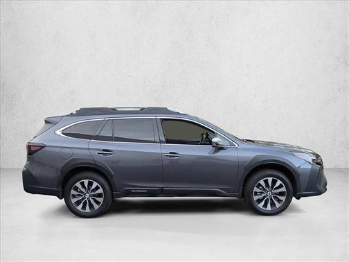 Magnetite Gray Metallic 2025 Subaru Outback Touring
